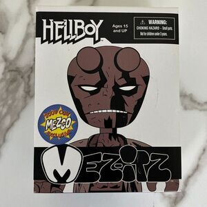Hellboy Mezco 2009 Con Exclusive Designer Vinyl Action Figures NEW Collectible